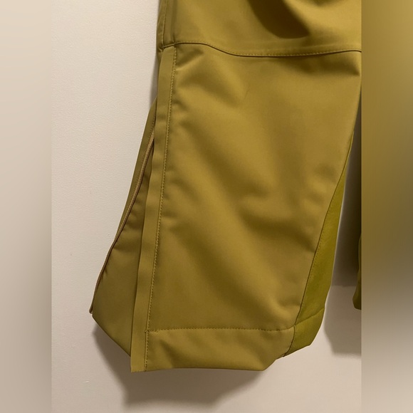 NEW Halfdays Alessandra ski pants in mustang - Picture 11 of 16